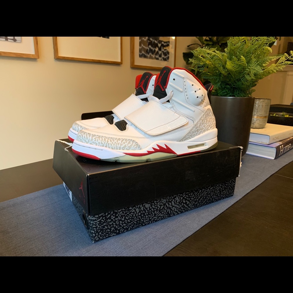 Jordan 6 Son of Mars (size 11)
